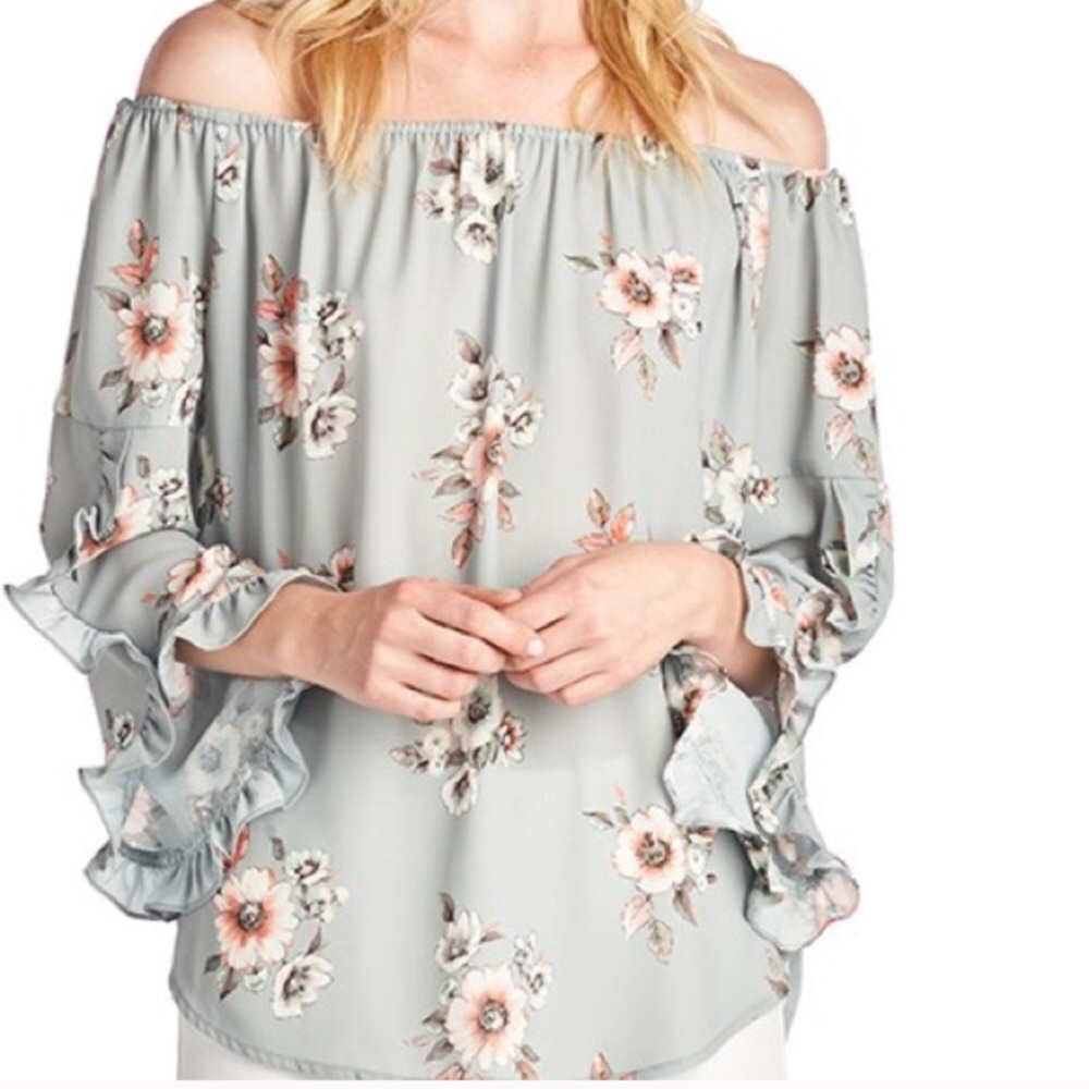 💮HOST PICK💮Sweet Rain Taylor Top